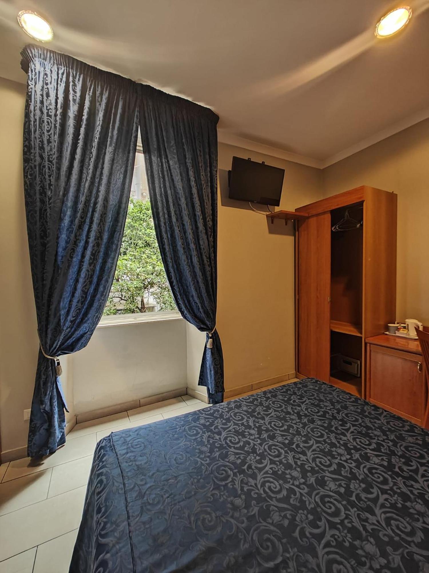 Hotel Domus Roxy Roma Exterior foto